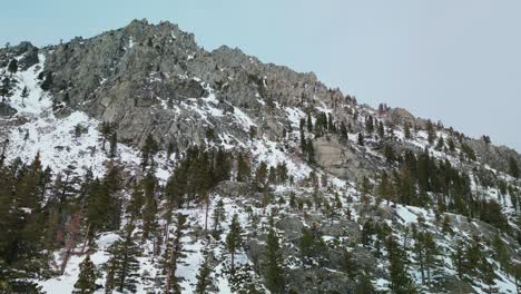 Aerial-view-of-forested-desolation-wilderness-and-mountains,-lake-tahoe,-california