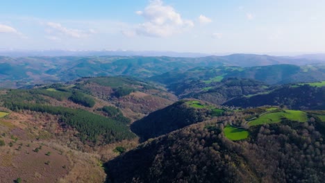 Paisaje-Montañoso-De-Galicia-En-La-Ciudad-De-Fonsagrada-En-Lugo,-España