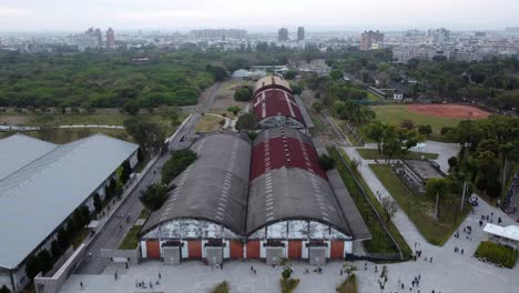 Aerial-shot-of-the-activities-of-a-factory-in-the-city-of-Yokohama,-Kanagawa-Prefecture,-Japan