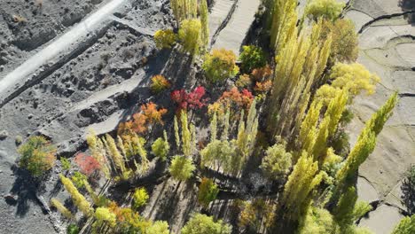 Draufsicht-Auf-Die-Wunderschöne-Stadtlandschaft-Von-Skardu-In-Pakistan-Während-Des-Tages