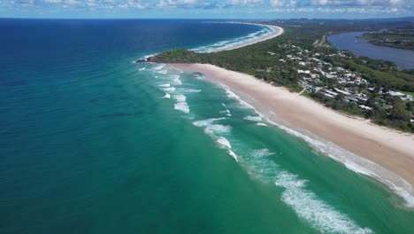 Fingal-Headland-And-Cook-Island-In-New-South-Wales,-Australia---Aerial-Drone-Shot