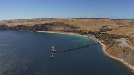 Aerial-view-of-the-coastline-of-Fleurieu-Peninsula,-South-Australia