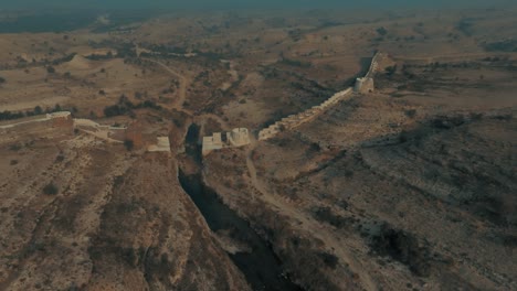 Aerial-shot-of-exterior-architecture-of-Ranikot-Fort-of-Sindh-in-Pakistan