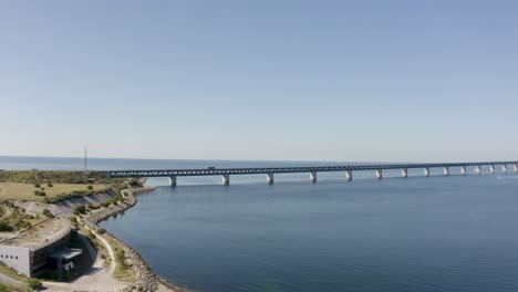 Öresund-Bridge-that-connect-Sweden-to-Denmark