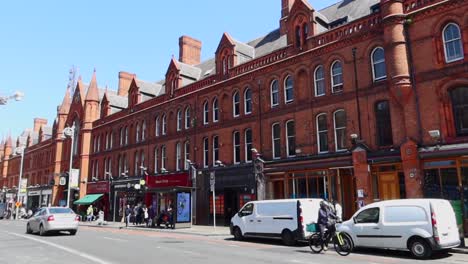 Vista-De-La-Calle-De-La-Entrada-Y-El-Edificio-De-George-Street-Arcade