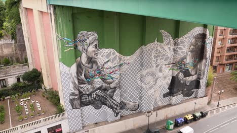 Bilbao,-España,-Graffiti-De-Arte-Callejero-Bajo-El-Puente-De-La-Salve