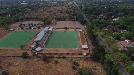 Video-De-Drones-Del-Estadio-De-Hockey-De-Khumalo-En-Bulawayo,-Zimbabwe