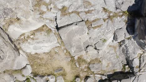 Reveló-La-Ciudadela-Del-Complejo-Montañoso-De-Perperikon-Cerca-De-Kardzhali-En-Las-Montañas-Ródope-Orientales,-Bulgaria