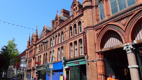 Panoramaanzeige-Des-Historischen-Arcade-Gebäudes-In-Der-George-Street-In-Dublin,-Ansicht-Nach-Links-Schwenken