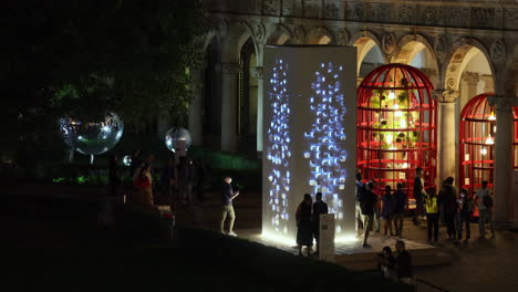 Fuorisalone-Designwoche-An-Der-Universität