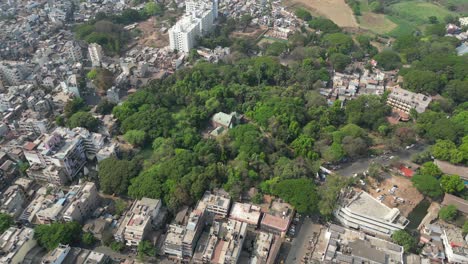 Town-Hall-museum-wide-to-closeup-drone-view-in-Kolhapur-in-Maharashtra