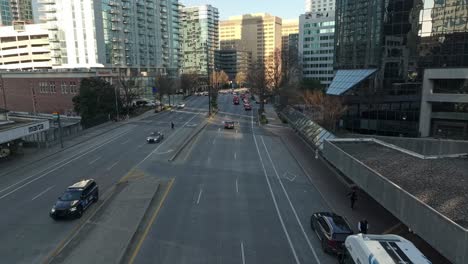 Bus-And-Cars-At-Peachtree-Road-Along-Buckhead-Station-In-Atlanta,-Georgia,-USA