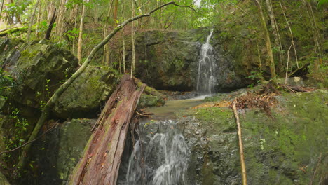 Pequeñas-Cataratas-En-Cascada,-Parque-Nacional-Monte-Jerusalén