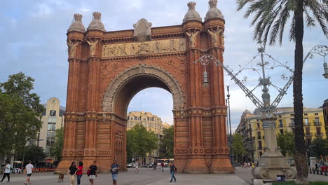 Arc-de-Triomf,-Memorial-Arch