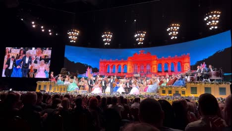 Concierto-De-Andre-Rieu-Y-Su-Orquesta-Johann-Strauss-En-Arena-Sofia