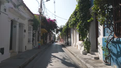 POV-Walking-Along-Old-Town-Street-In-Cartagena,-Colombia