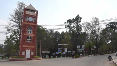 La-Torre-Del-Reloj-En-Kalaw,-Birmania.