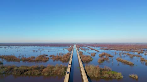 Atchafalaya-Basin-Bridge,-Aerial-Panorama,-Louisiana