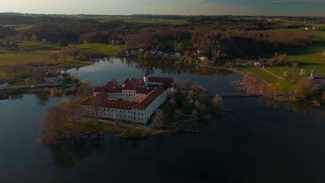 Kloster-Seeon-In-Bayern,-Deutschland