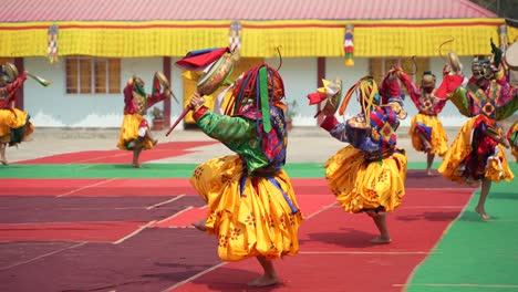 Este-Es-Un-Festival-Budista-Tradicional-Que-Se-Celebra-Cada-Año-En-El-Monasterio-De-Pedong.