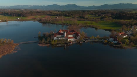 Berühmtes-Kloster-Seeon-In-Bayern,-Deutschland