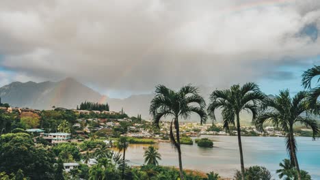 Zeitraffer-Eines-Regenbogens-Auf-Hawaii