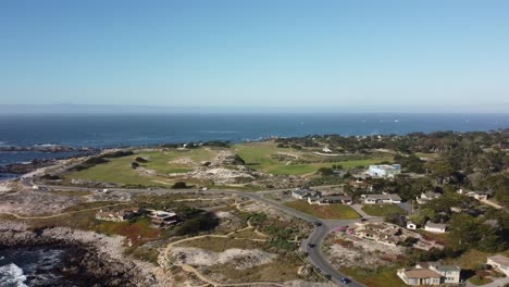 Umlaufende-Luftaufnahme-Des-Asilomar-Beach-In-Monterey