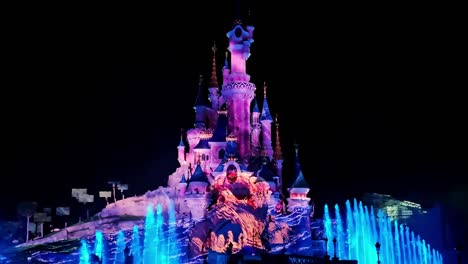 Videoprojektion-Und-Lichteffekte-Der-Disney-Dreams-Lichtshow