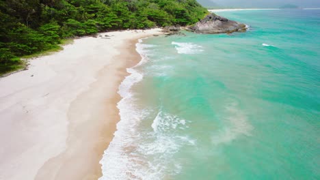 Große-Insel-Ilha-Grande-Tropischer-Strand-Angra-Dos-Reis,-Rio-De-Janeiro,-Brasilien