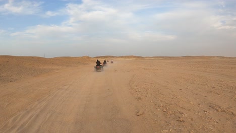 ATV-Quad-Safari-Abenteuertour-In-Marsa-Alam,-Ägypten---POV