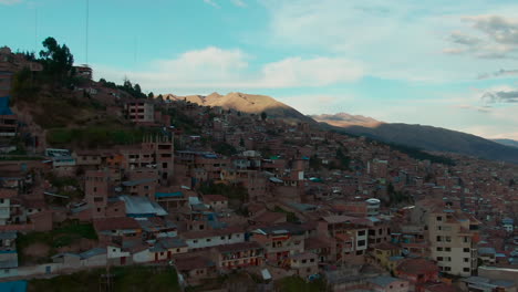 Aerial-urban-landscape-in-Cusco,-Peru