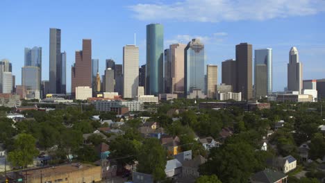 Drone-shot-of-downtown-Houston,-Texas-and-surrounding-area