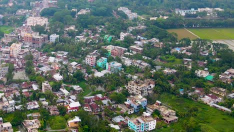 Drohnen-Etablierer-Slums-In-Der-Stadt-Barishal,-Bangladesch,-Unsichere-Architektur