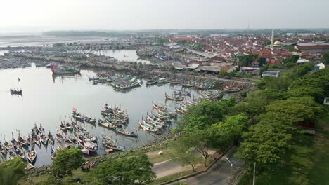 The-largest-fishing-port-in-East-Java-portrays-the-pollution-of-its-surrounding-waters-and-air