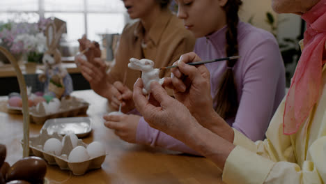 People-painting-Easter-ornaments