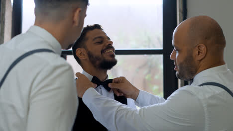 Groom-with-friends