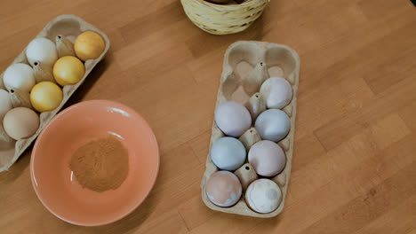 Preparando-La-Decoración-De-Pascua