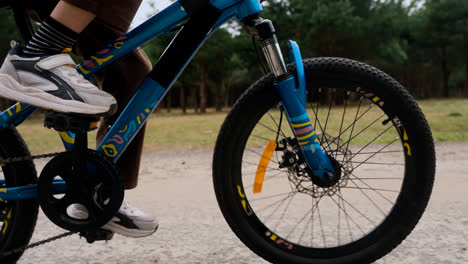 Close-up-of-wheel-bike