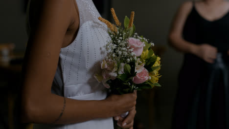 Bride-with-bouquet