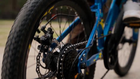 Close-up-of-wheel-bike