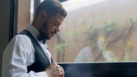 Happy-Latin-groom