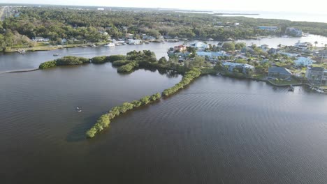 Aerial-view-of-beautiful-exclusive-homes-in-New-Port-Richey