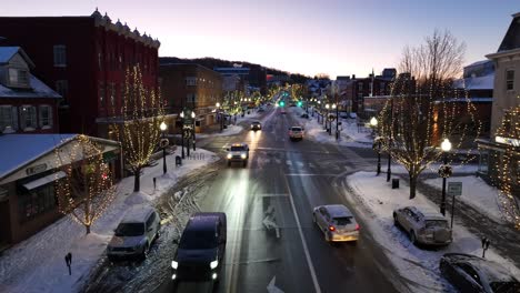 Hauptstraße-Von-Ephrata,-Pennsylvania-Während-Der-Weihnachtszeit