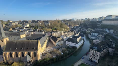 Aussichtspunkt-Der-St.-Johns-Kirche-In-Luxemburg-Vom-Chemin-De-La-Corniche-Aus