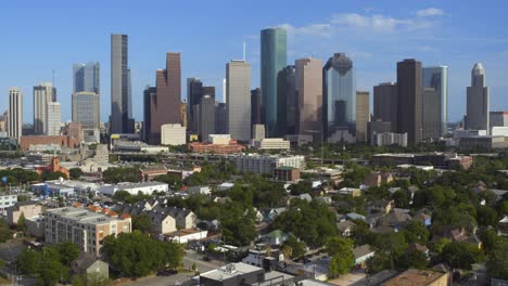 Drone-shot-of-downtown-Houston,-Texas-and-surrounding-area