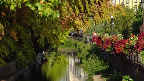 Hanging-around-in-Colmar-La-Petite-Venise-guarantees-you-unforgettable-memories-from-your-Alsatian-trip