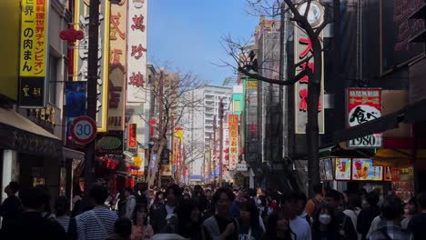 Prefectura-De-Kanagawa,-Ambiente-Callejero-Y-Actividades-De-Los-Residentes-En-La-Ciudad-De-Yokohama,-Japón