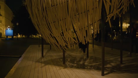 Dynamic-wooden-light-structure,-Festival-of-Lights-Zagreb,-Croatia