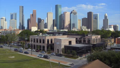 Drone-shot-of-downtown-Houston,-Texas-and-surrounding-area