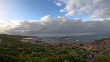 Toma-De-Lapso-De-Tiempo-Del-Hermoso-Amanecer-En-La-Desembocadura-Del-Río,-Región-Del-Río-Margaret,-Australia-Occidental